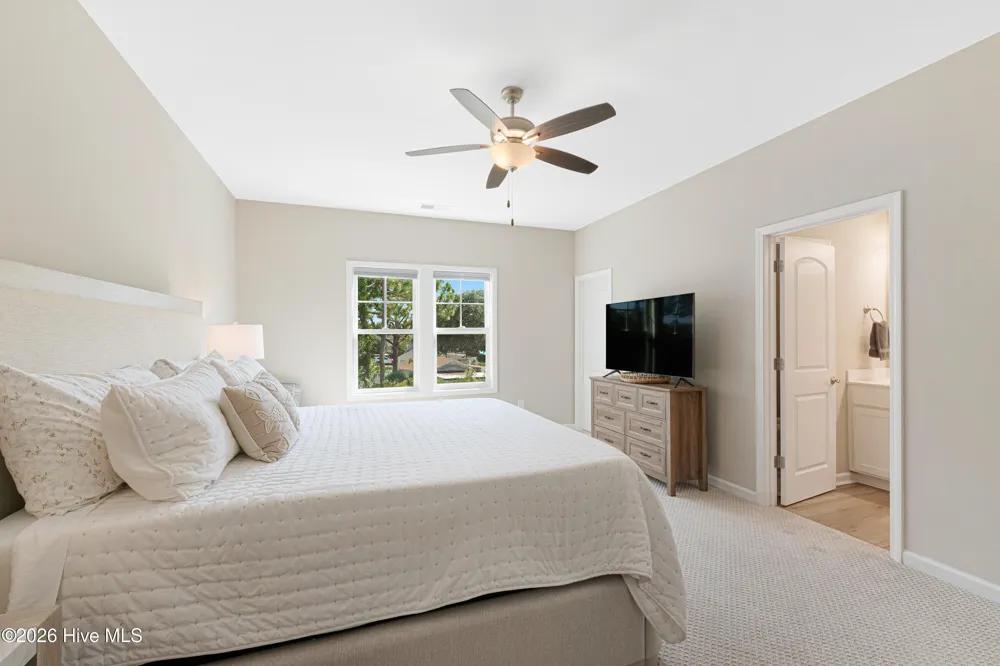 240 Great Egret Way Beaufort, NC 28516