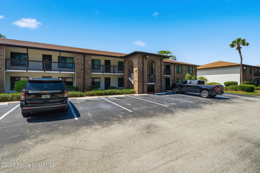 1515 Huntington Lane #127 Rockledge, FL 32955