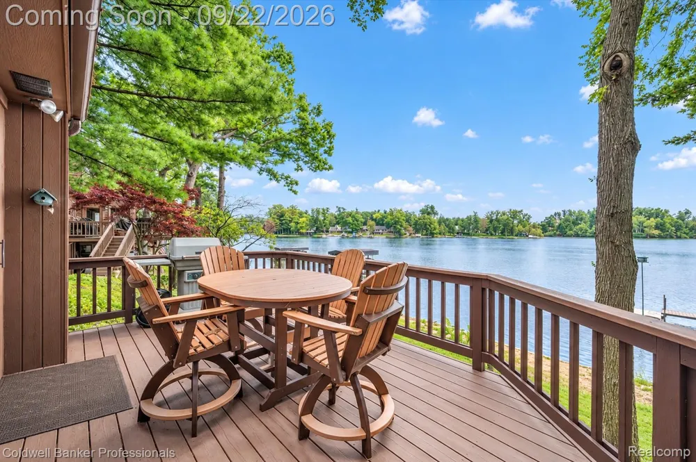 2602 Browning Drive Orion Charter Township, MI 48360