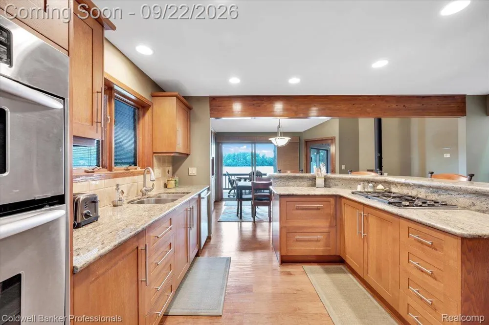 2602 Browning Drive Orion Charter Township, MI 48360