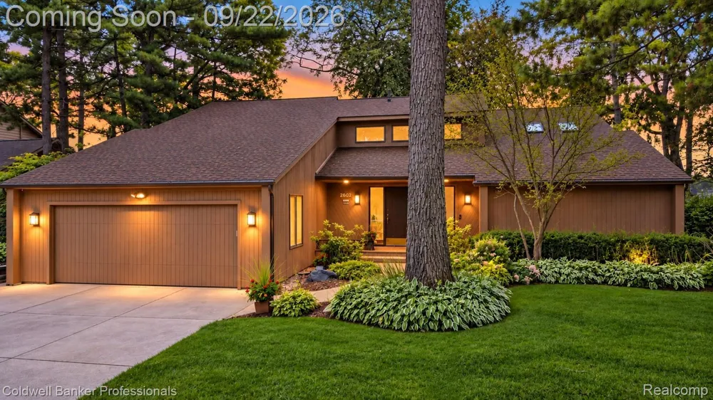 2602 Browning Drive Orion Charter Township, MI 48360