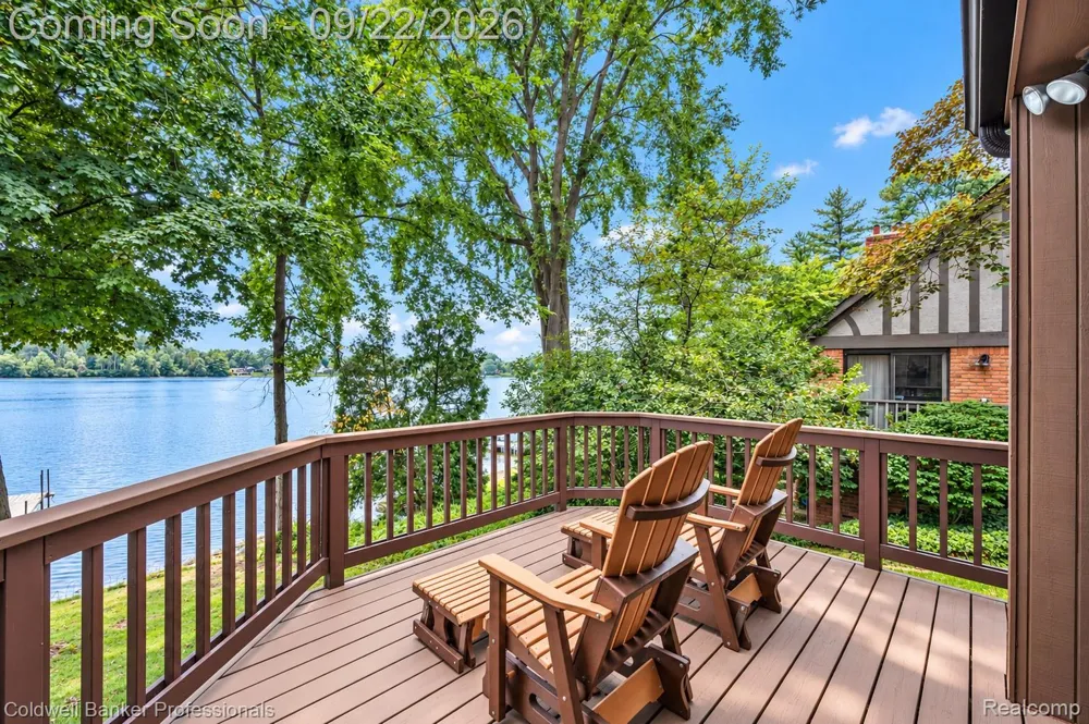 2602 Browning Drive Orion Charter Township, MI 48360