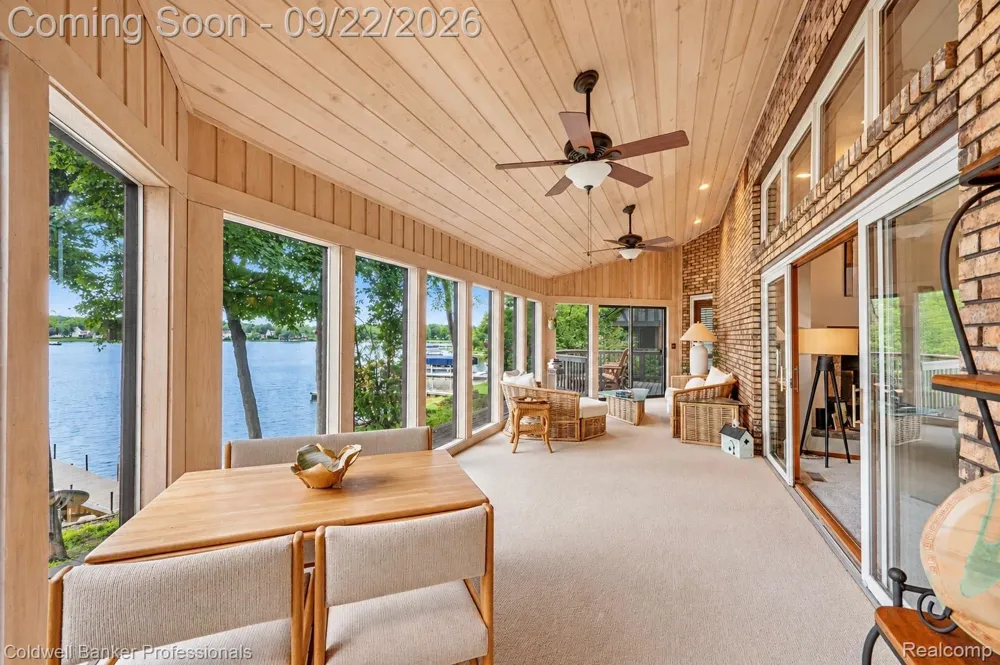 2602 Browning Drive Orion Charter Township, MI 48360