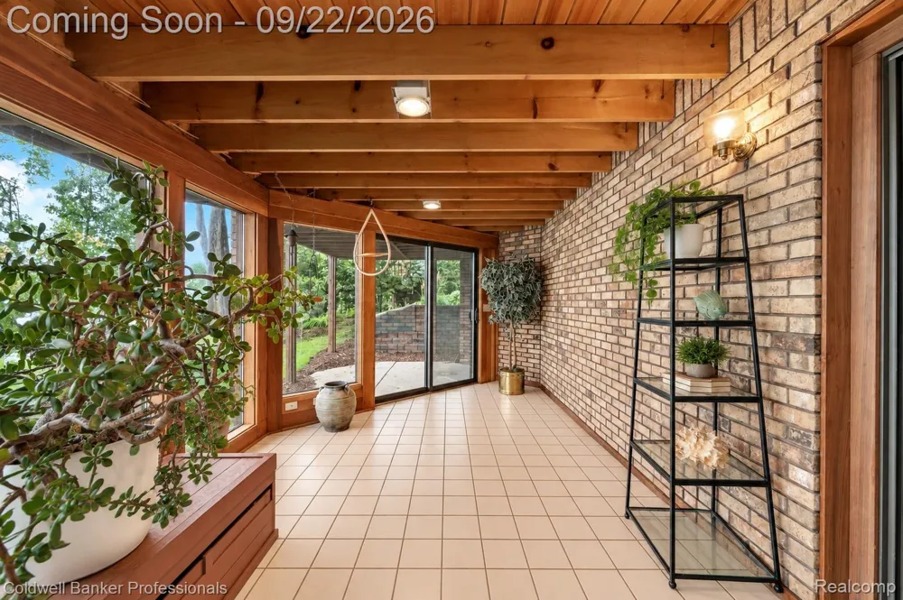 2602 Browning Drive Orion Charter Township, MI 48360