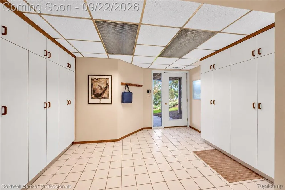 2602 Browning Drive Orion Charter Township, MI 48360