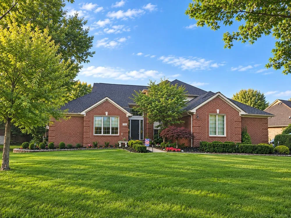 3773 Lake Forest Drive Sterling Heights City, MI 48314
