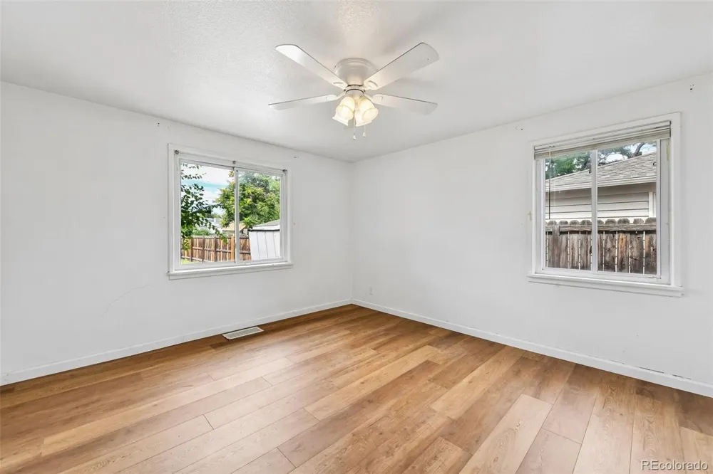 729 Havana Street Aurora, CO 80010