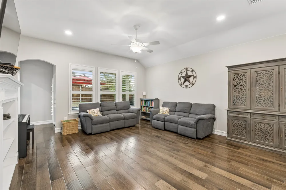5500 Mount Joy Drive McKinney, TX 75071