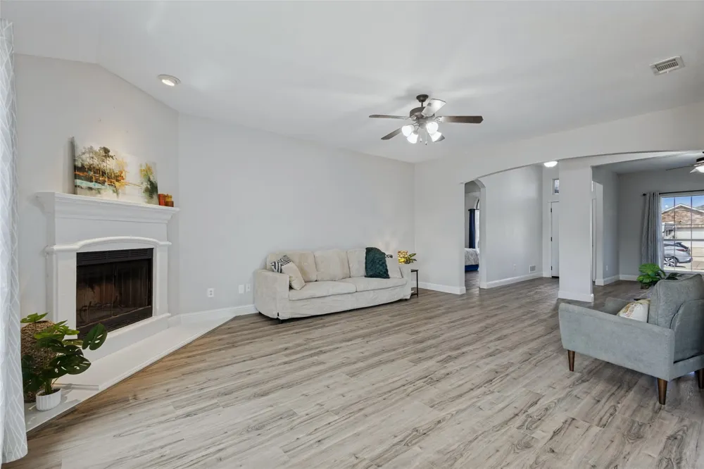 950 W Ash Street Celina, TX 75009