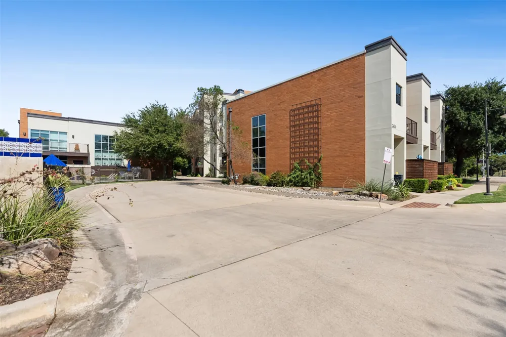 2608 Museum Way #3202 Fort Worth, TX 76107