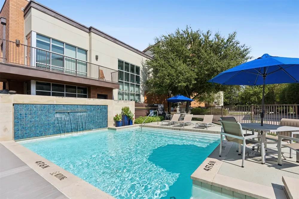 2608 Museum Way #3202 Fort Worth, TX 76107