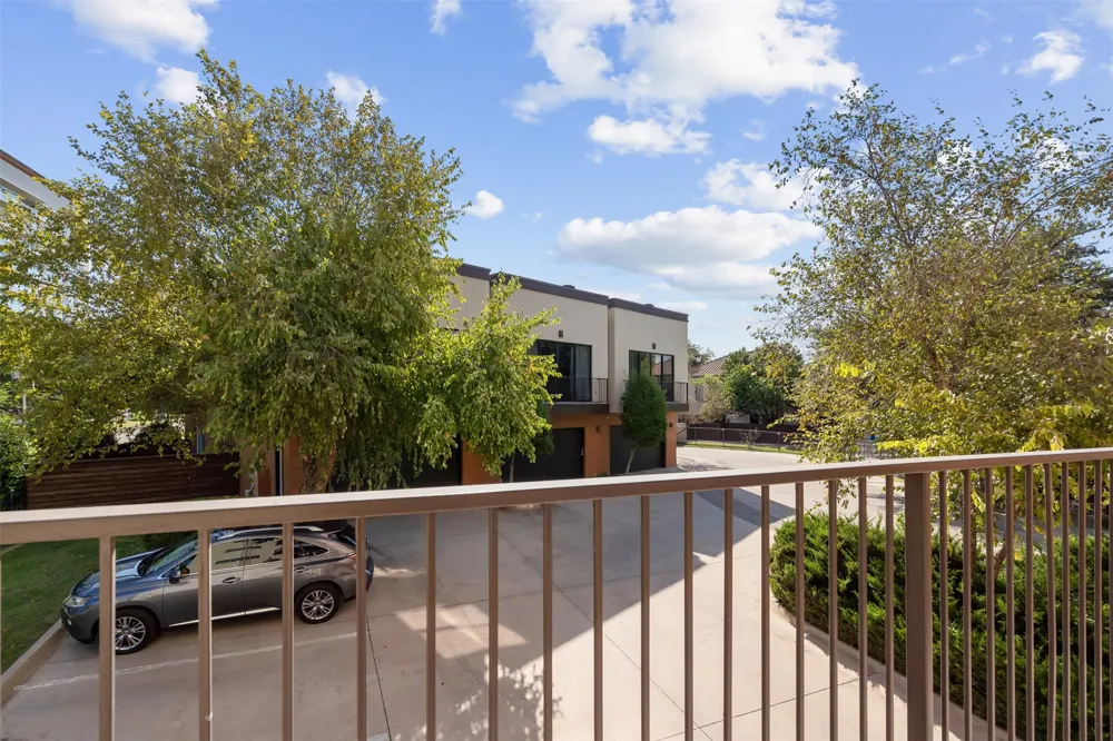 2608 Museum Way #3202 Fort Worth, TX 76107