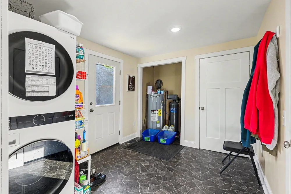 4880 S Carr Road Fruitport, MI 49415