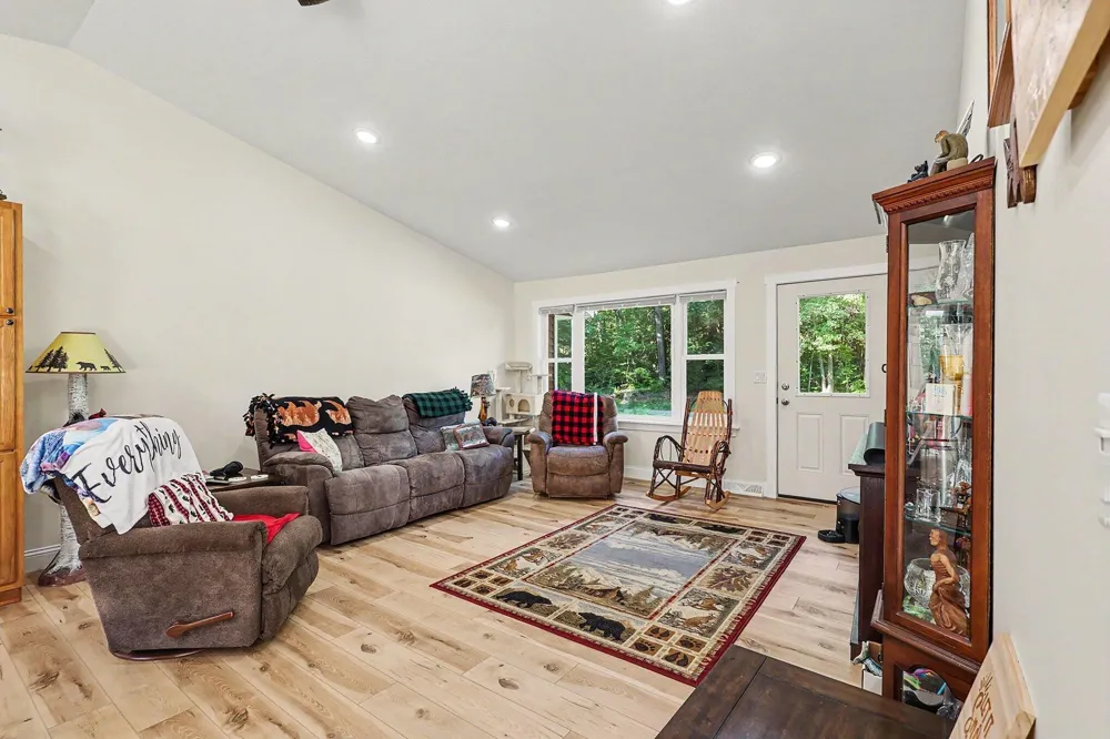 4880 S Carr Road Fruitport, MI 49415