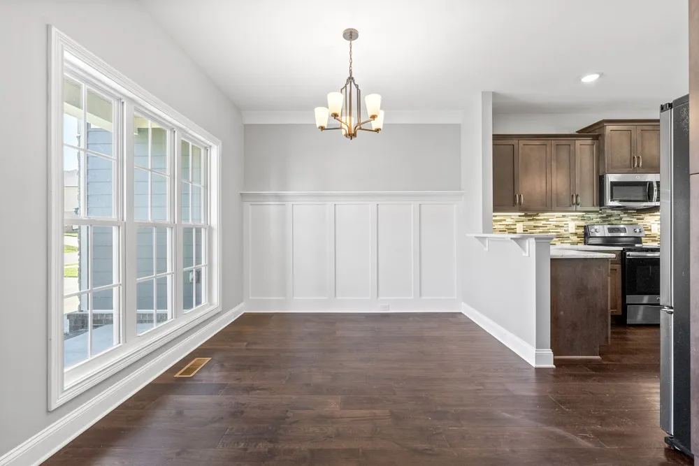 1506 Redrock Court Clarksville, TN 37043