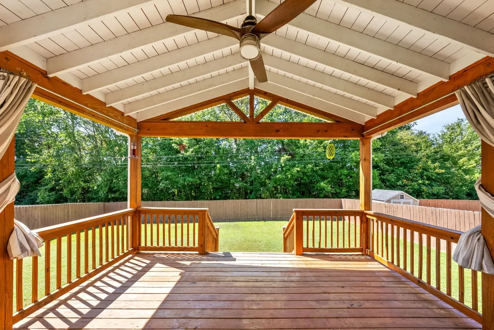 1506 Redrock Court Clarksville, TN 37043