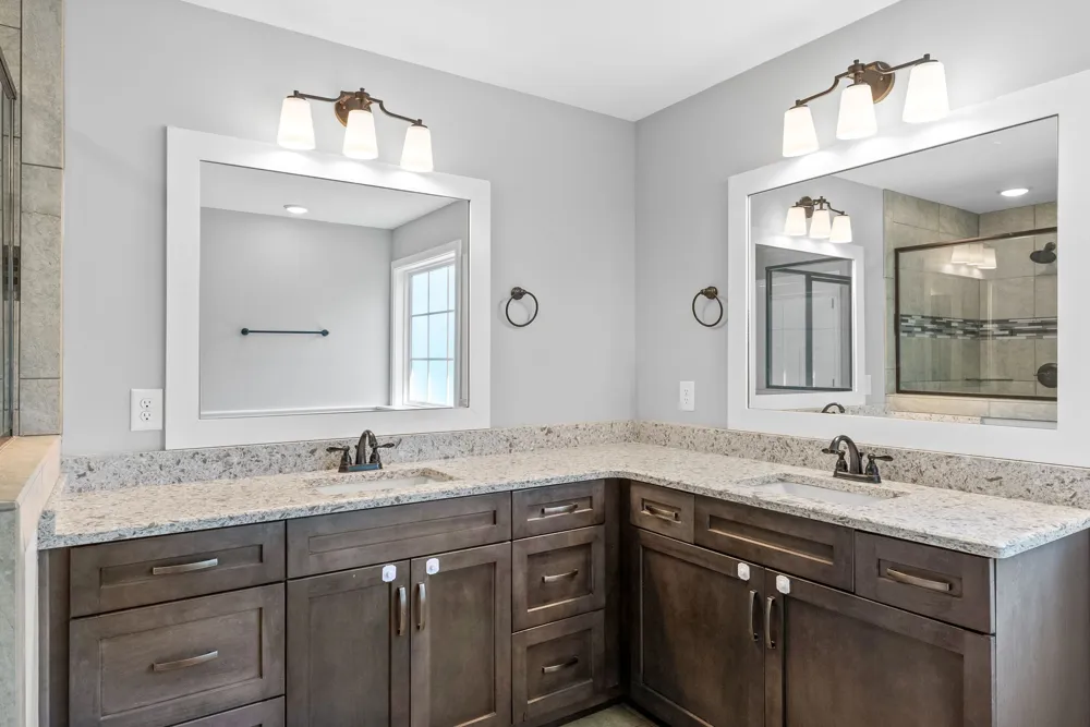 1506 Redrock Court Clarksville, TN 37043