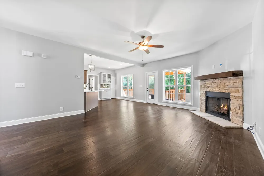 1506 Redrock Court Clarksville, TN 37043