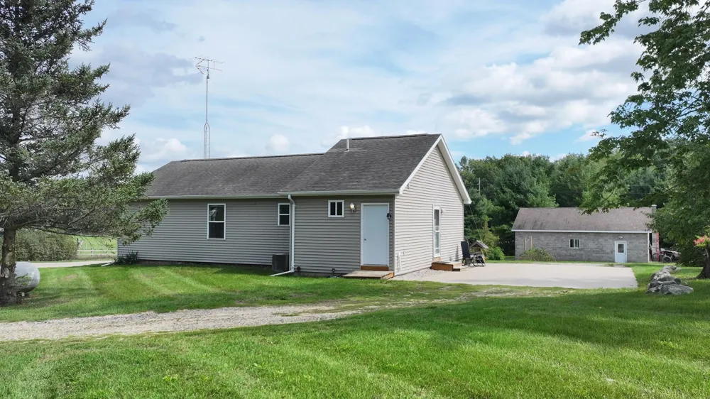 4101 W Battle Road Gilmore Township, MI 48622