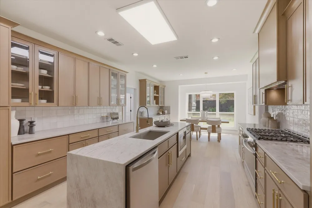 6504 Brentfield Court Dallas, TX 75248
