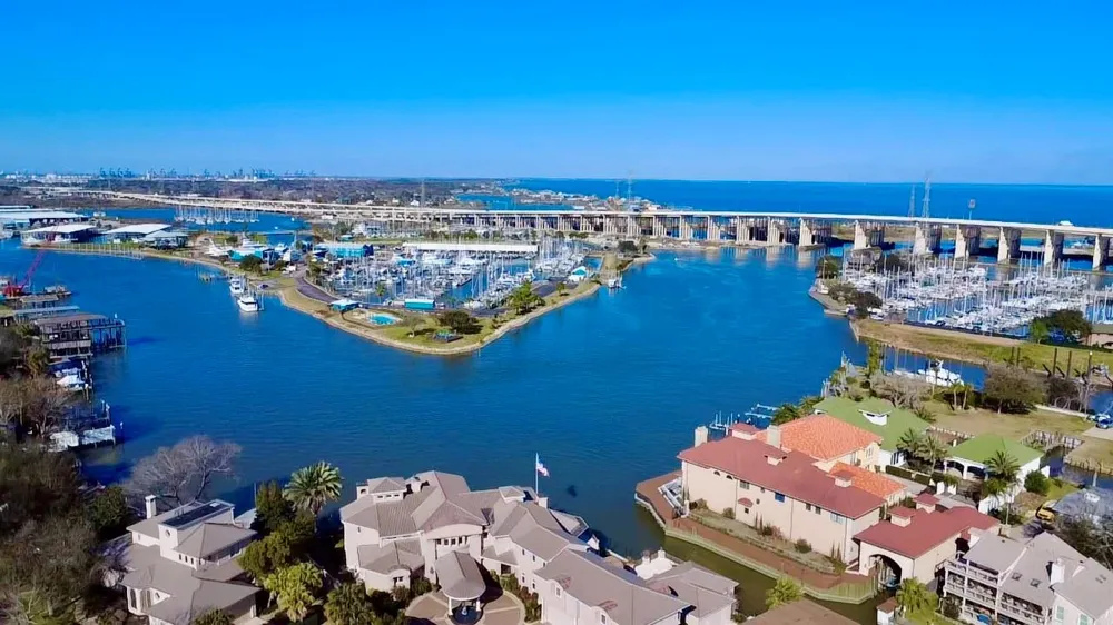 529 E Shore Drive Clear Lake Shores, TX 77565
