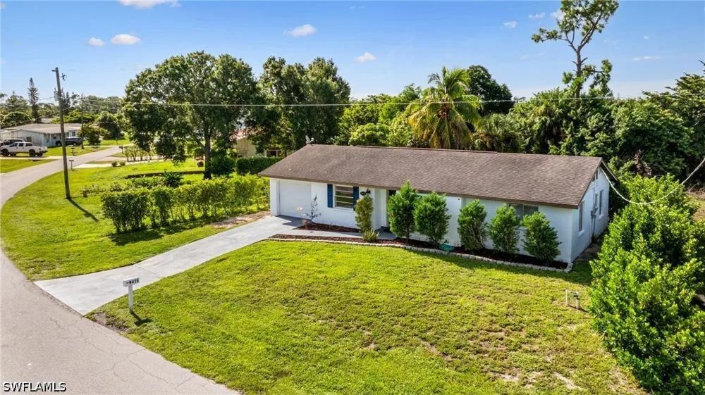 Pine Drive Fort Myers, FL 33967