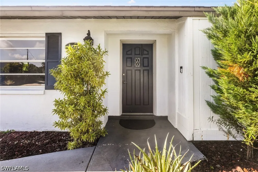 Pine Drive Fort Myers, FL 33967