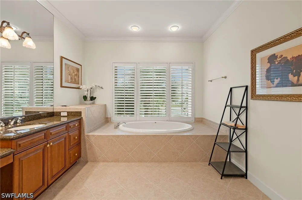 Barefoot Circle #22 Bonita Springs, FL 34134
