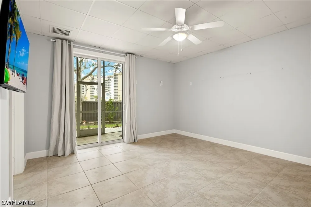 Barefoot Circle #22 Bonita Springs, FL 34134