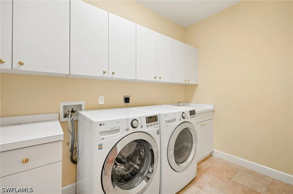 Barefoot Circle #22 Bonita Springs, FL 34134