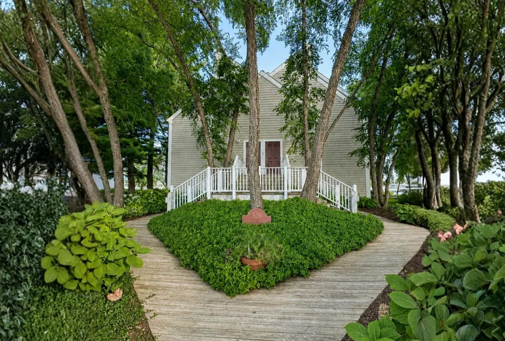 320 Oselka Drive #243 New Buffalo, MI 49117
