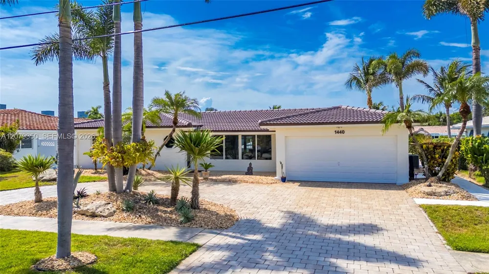 1440 SE 14th Dr Deerfield Beach, FL 33441