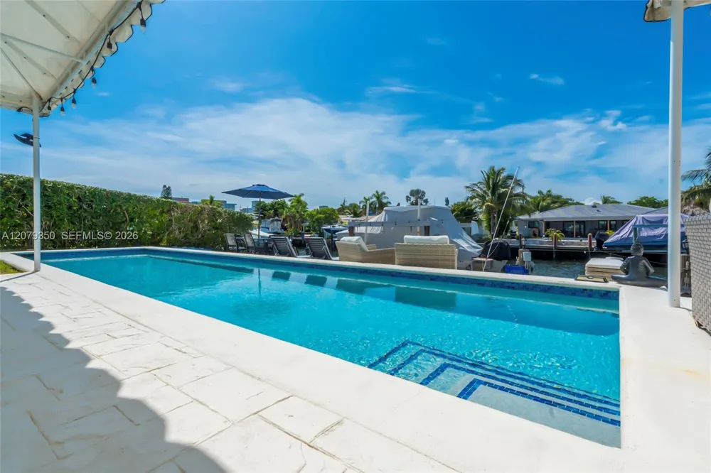 1440 SE 14th Dr Deerfield Beach, FL 33441