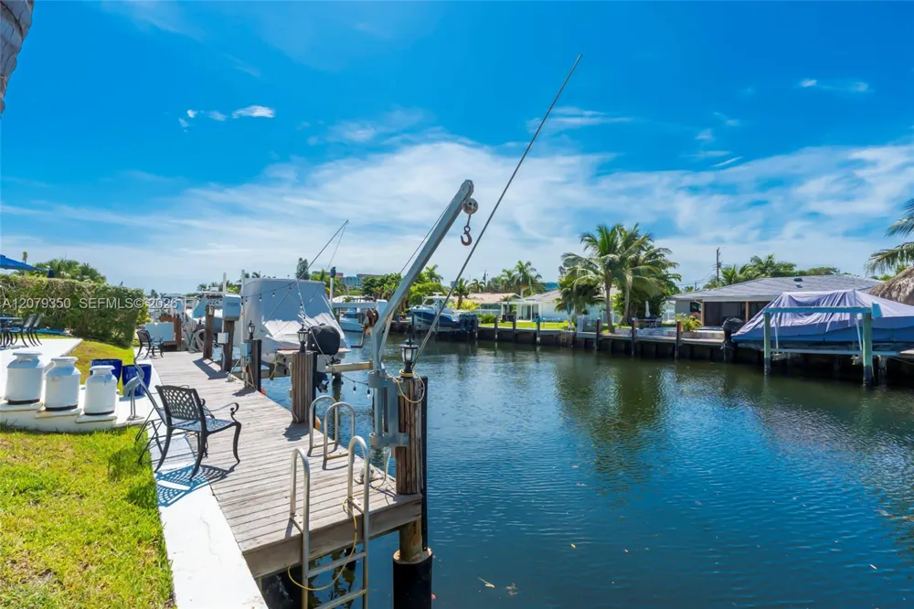 1440 SE 14th Dr Deerfield Beach, FL 33441