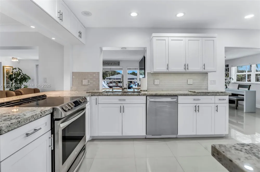 1440 SE 14th Dr Deerfield Beach, FL 33441