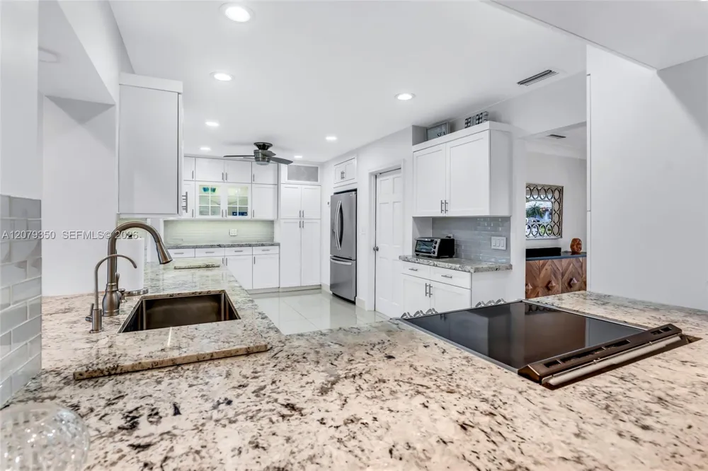 1440 SE 14th Dr Deerfield Beach, FL 33441