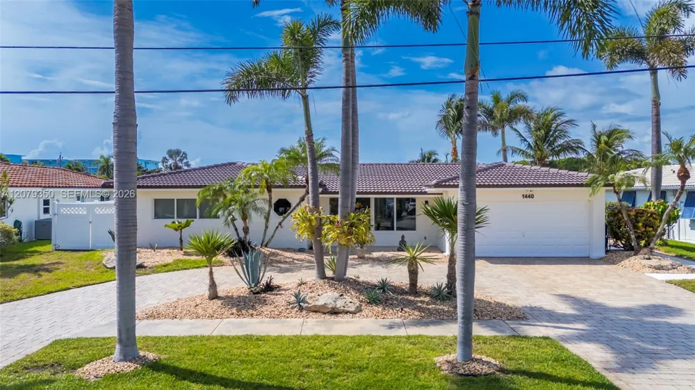1440 SE 14th Dr Deerfield Beach, FL 33441