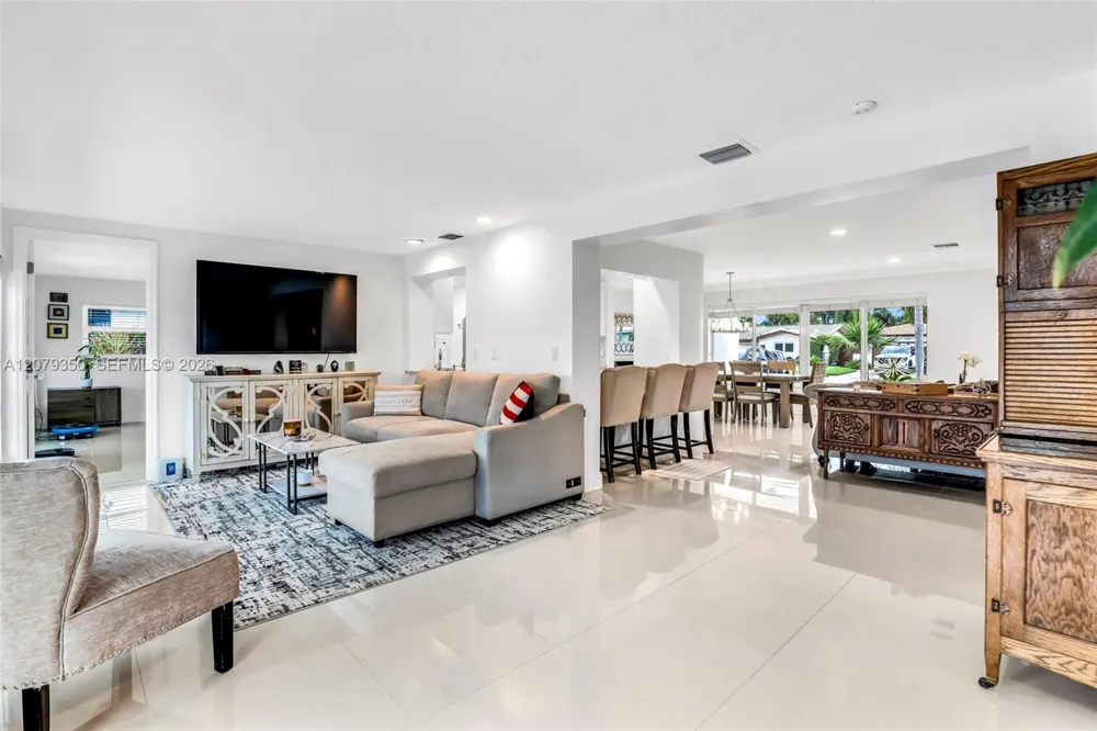 1440 SE 14th Dr Deerfield Beach, FL 33441