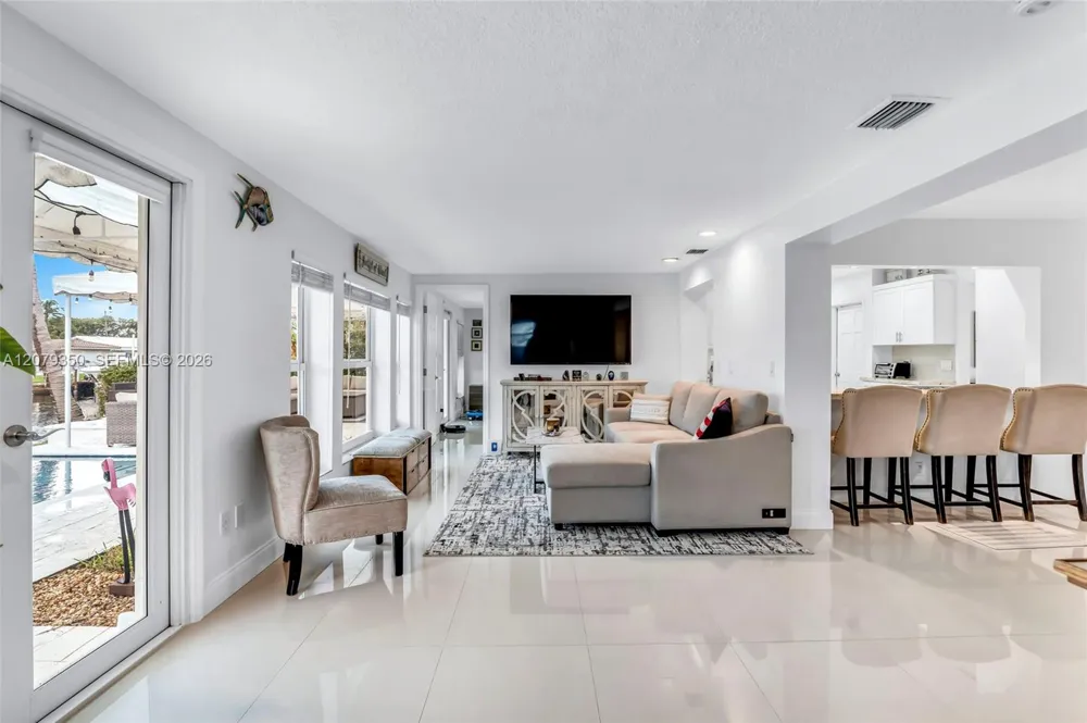 1440 SE 14th Dr Deerfield Beach, FL 33441