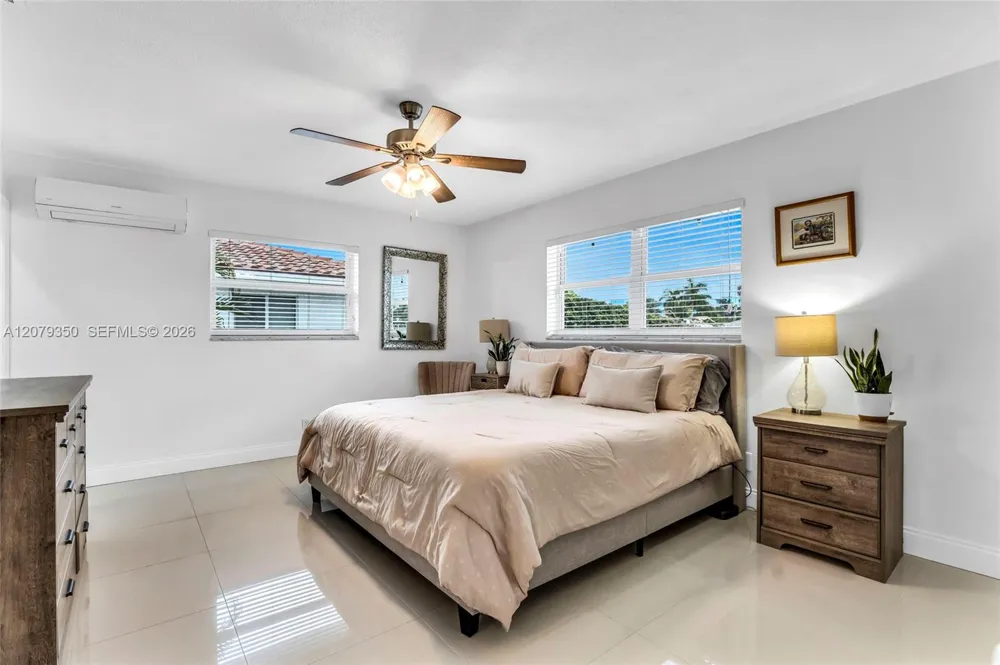 1440 SE 14th Dr Deerfield Beach, FL 33441