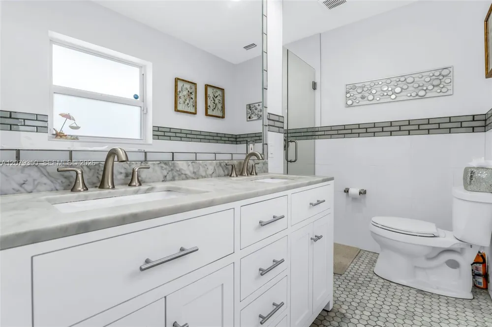 1440 SE 14th Dr Deerfield Beach, FL 33441