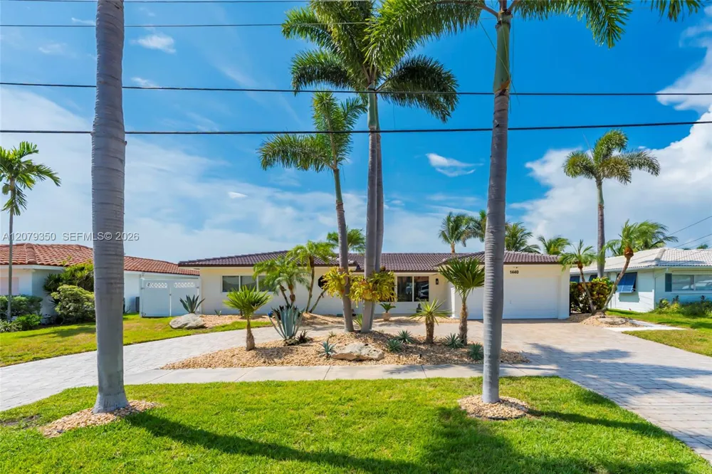 1440 SE 14th Dr Deerfield Beach, FL 33441