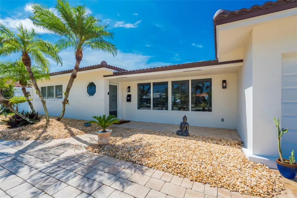 1440 SE 14th Dr Deerfield Beach, FL 33441