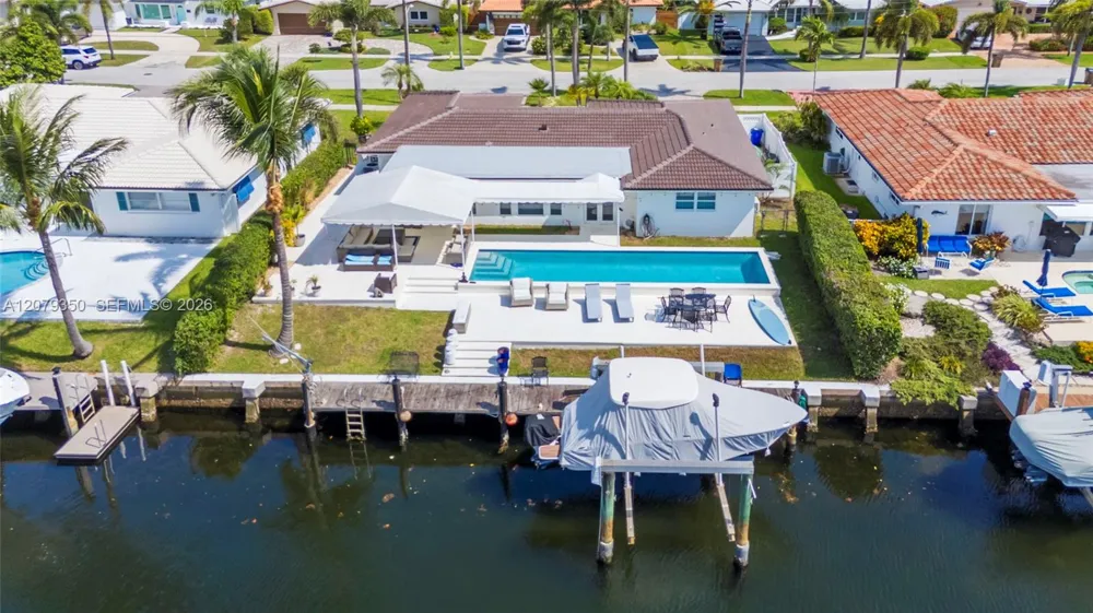 1440 SE 14th Dr Deerfield Beach, FL 33441