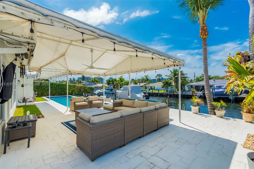 1440 SE 14th Dr Deerfield Beach, FL 33441