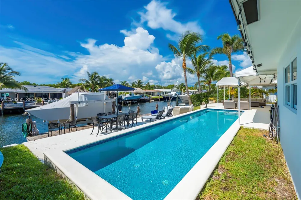 1440 SE 14th Dr Deerfield Beach, FL 33441