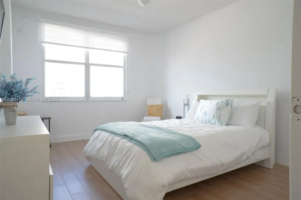 1980 S Ocean Dr #7F Hallandale Beach, FL 33009