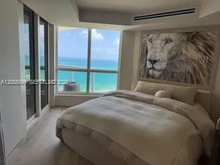 6767 Collins Ave #2206 Miami Beach, FL 33141