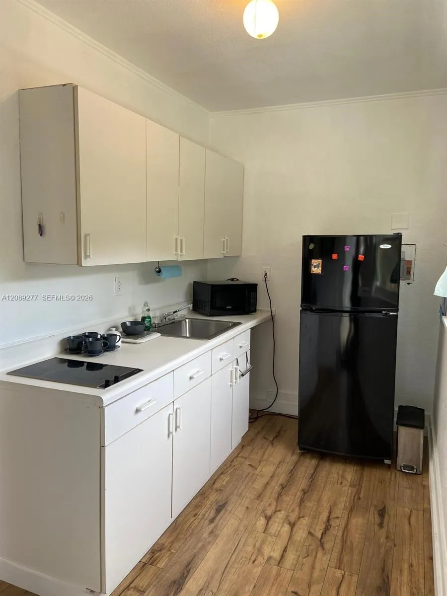 517 SW 4th Ave #2 Fort Lauderdale, FL 33315