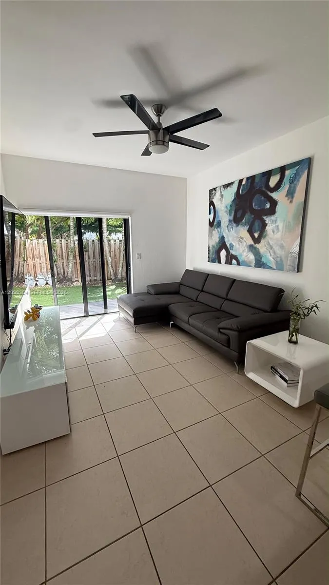8917 NW 102 CT #0 Doral, FL 33178